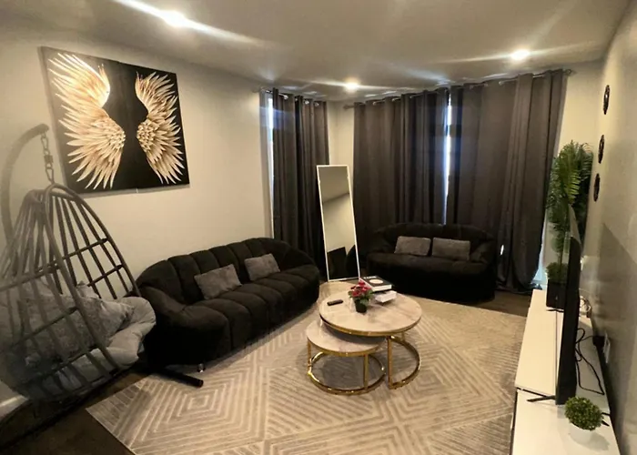 Elegant Apt By Ewr & Pennstation